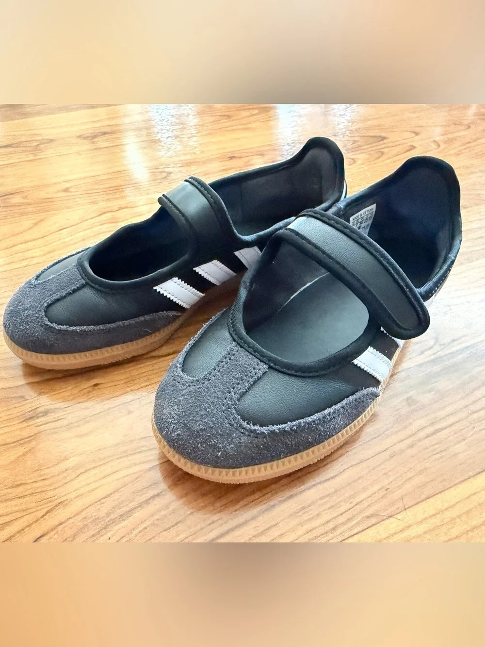 Adidas Samba Jane sneakers